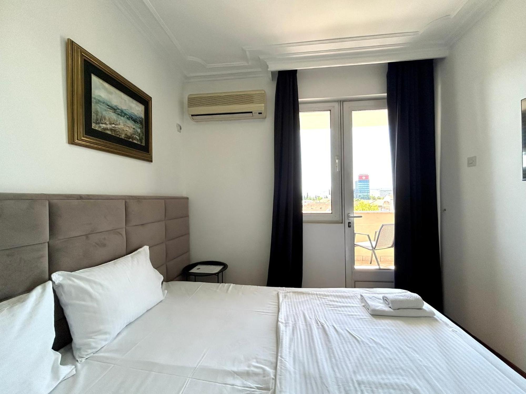 Hotel Bojatours Podgorica Eksteriør bilde
