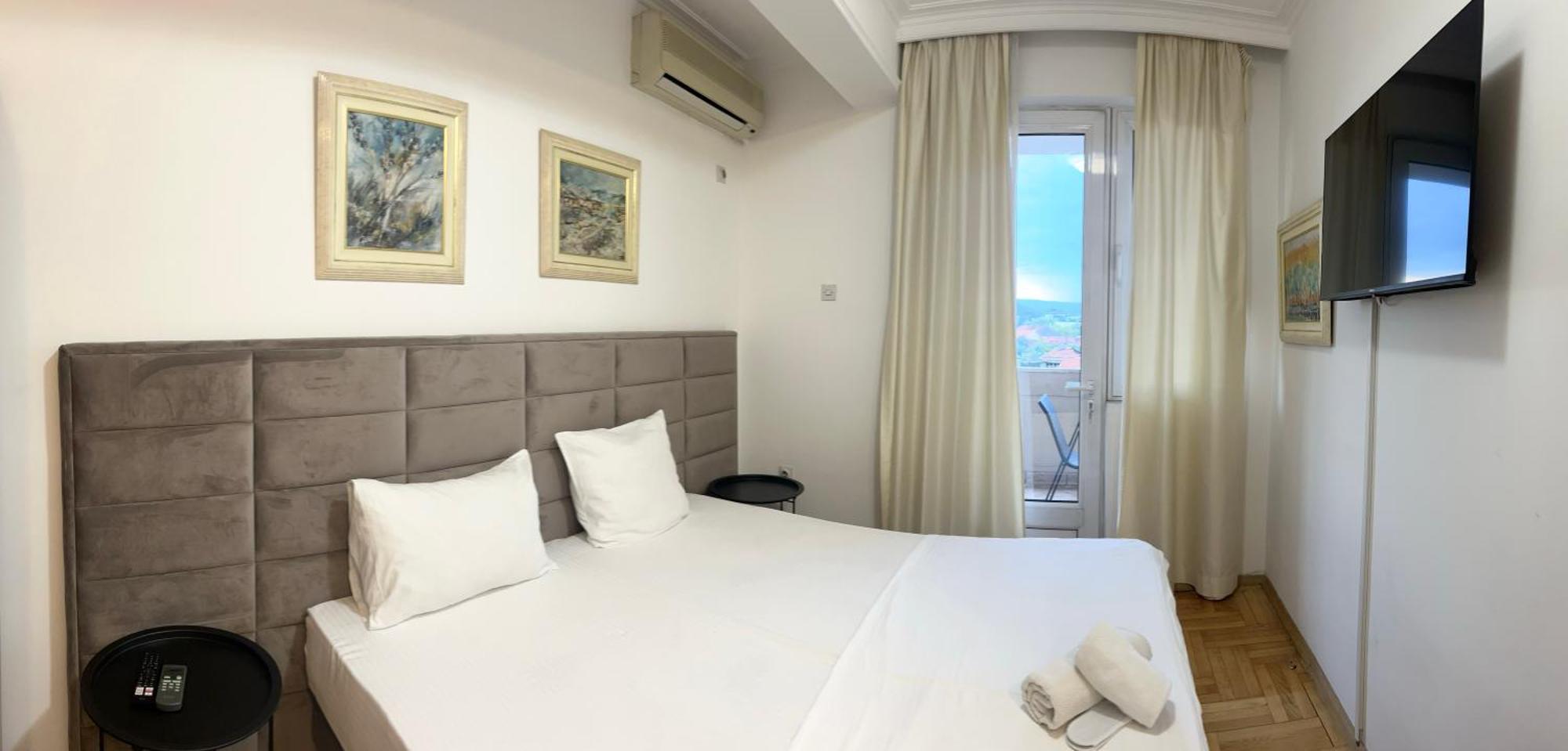Hotel Bojatours Podgorica Eksteriør bilde