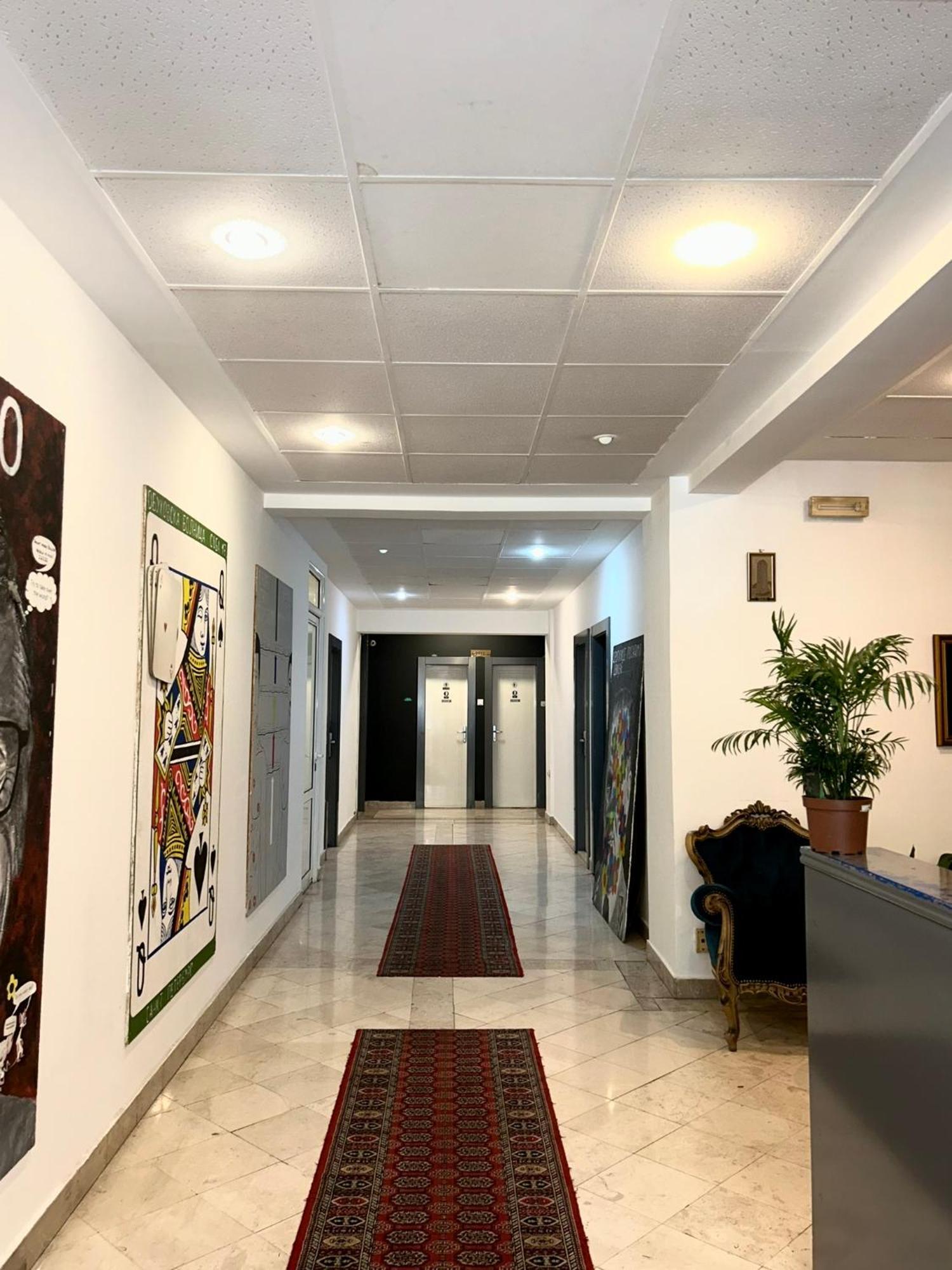 Hotel Bojatours Podgorica Eksteriør bilde